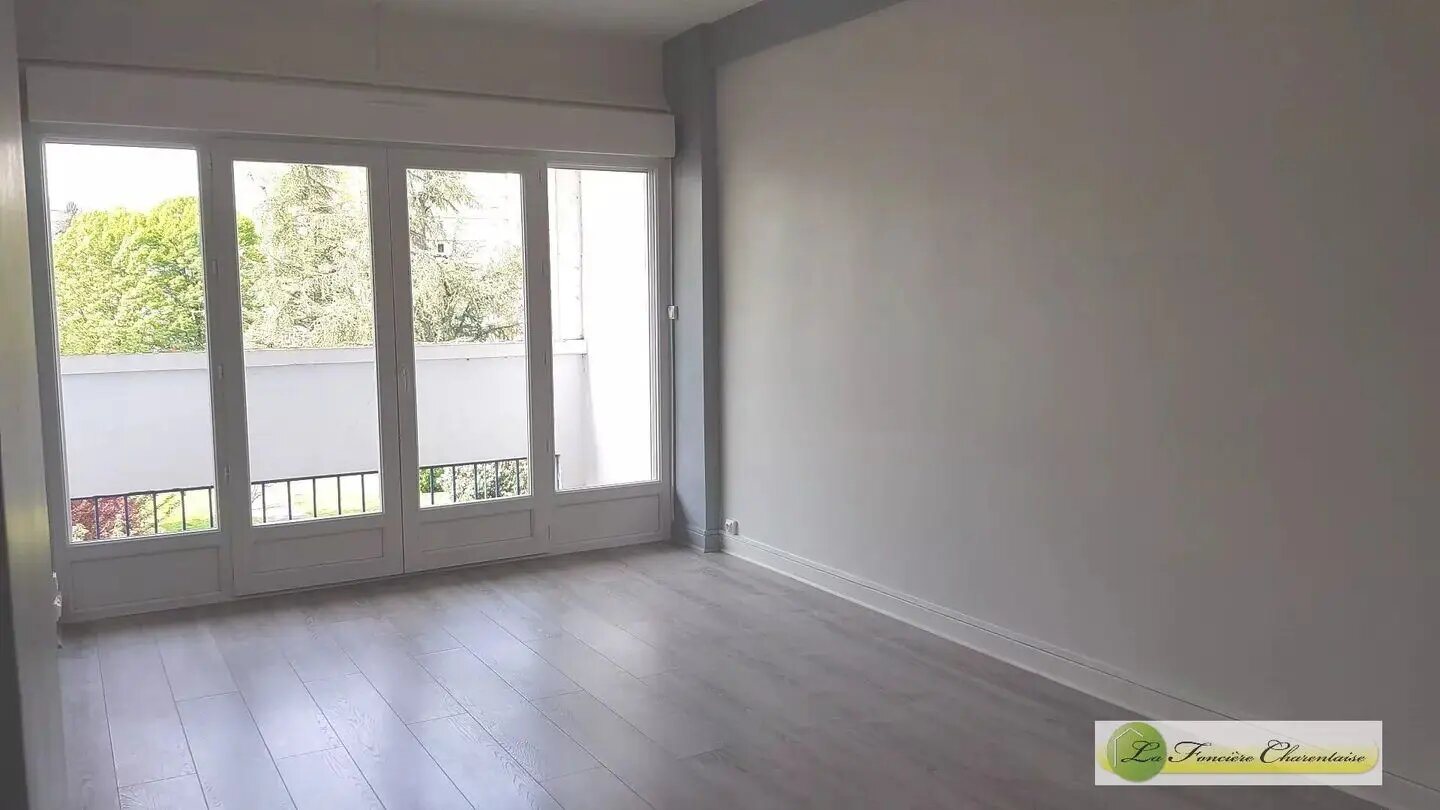 Appartement à vendre, 53m², Angoulême