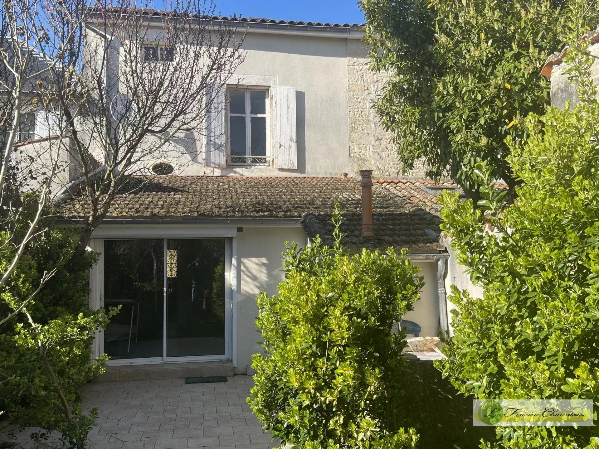 Maison à vendre, 92m², Aigre