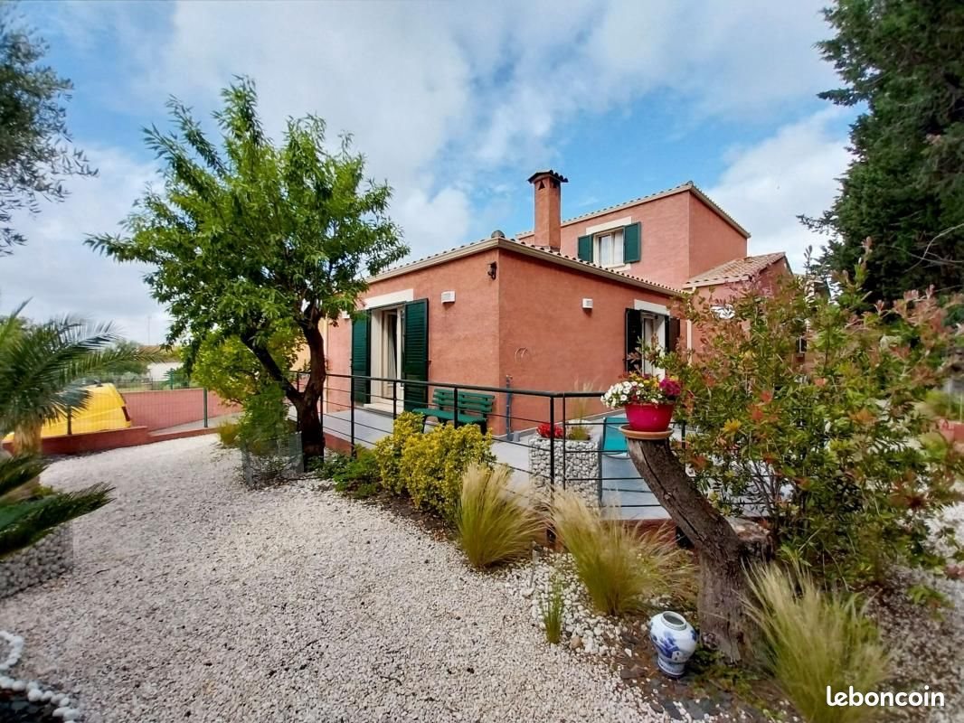 Maison à vendre, 130m², Castelnau-de-Guers