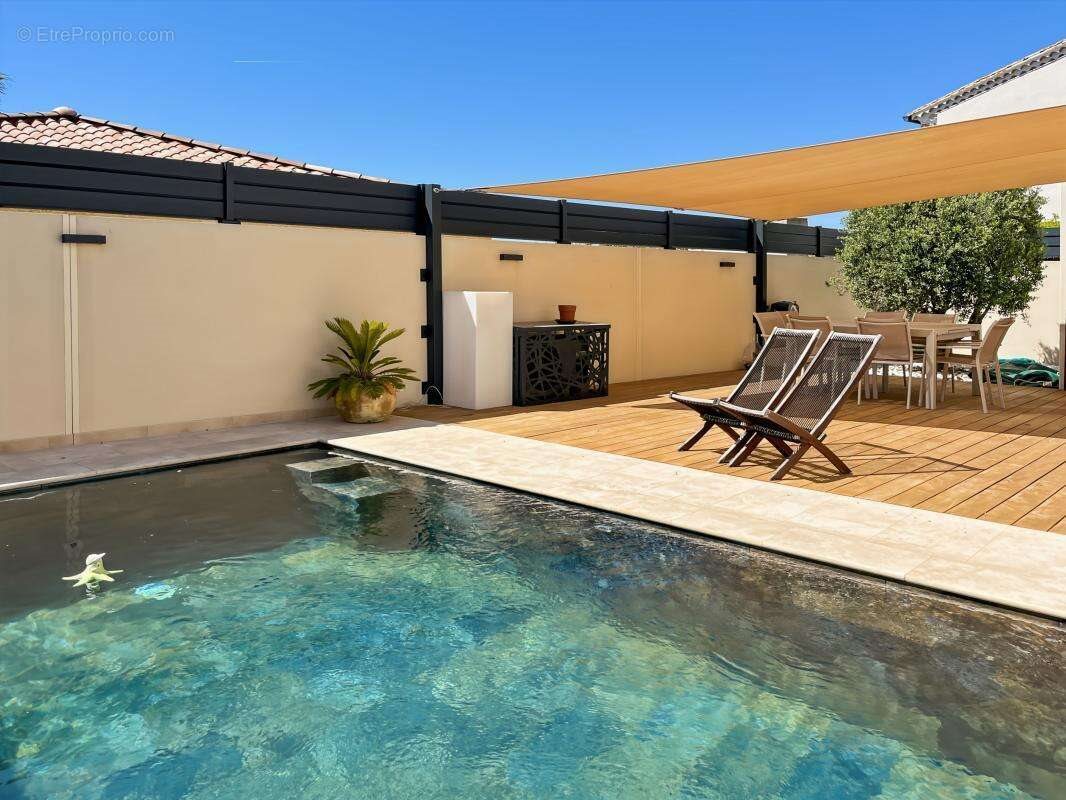 Maison à vendre, 101m², Marseillan