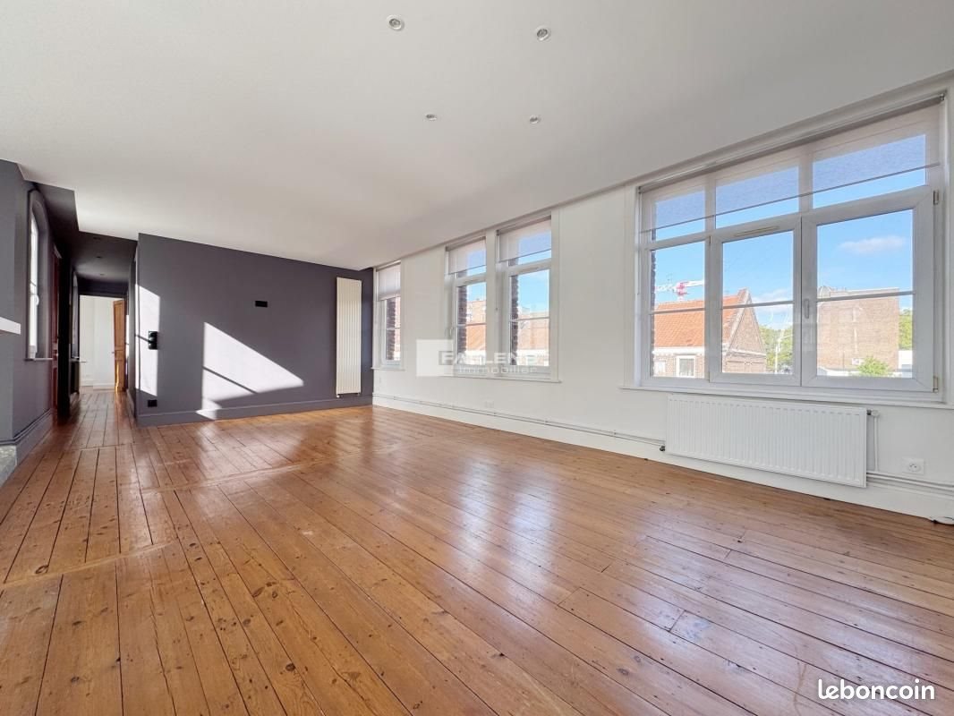 Appartement à louer, 85m², La Madeleine