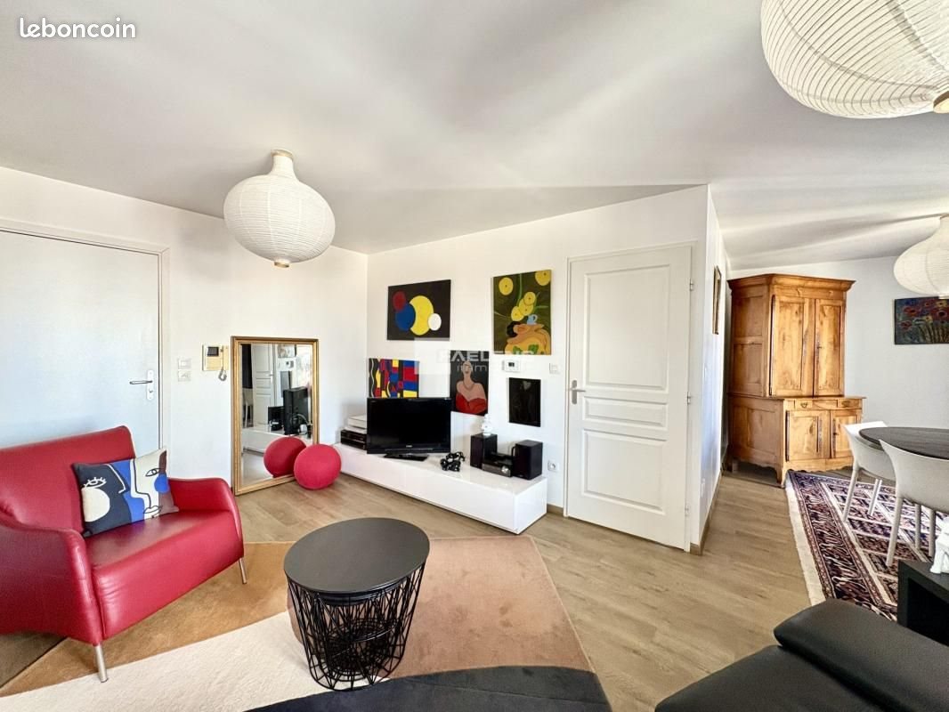 Appartement à vendre, 74m², Lille