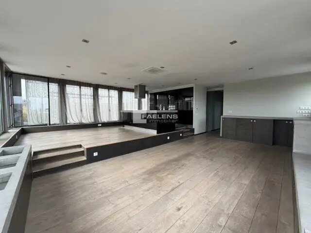 Appartement à louer, 136m², Roubaix