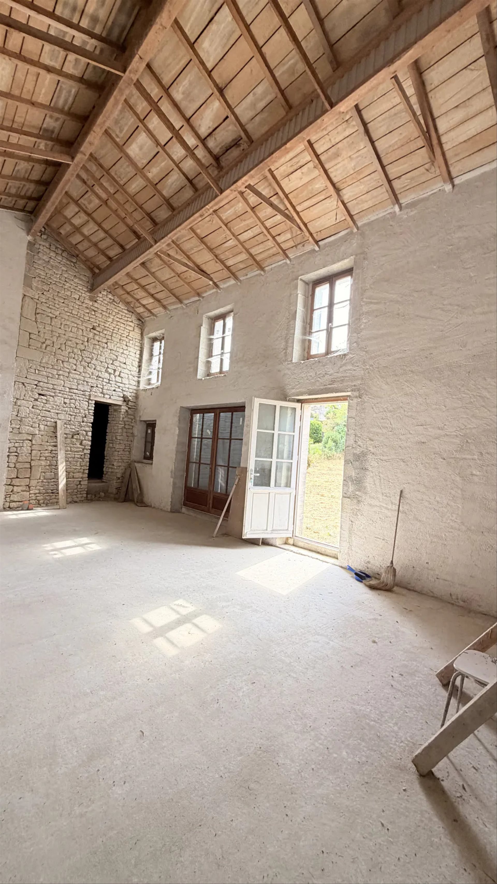 Maison à vendre, 97m², Dampierre-sur-Boutonne