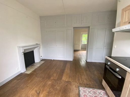Advert pic 0