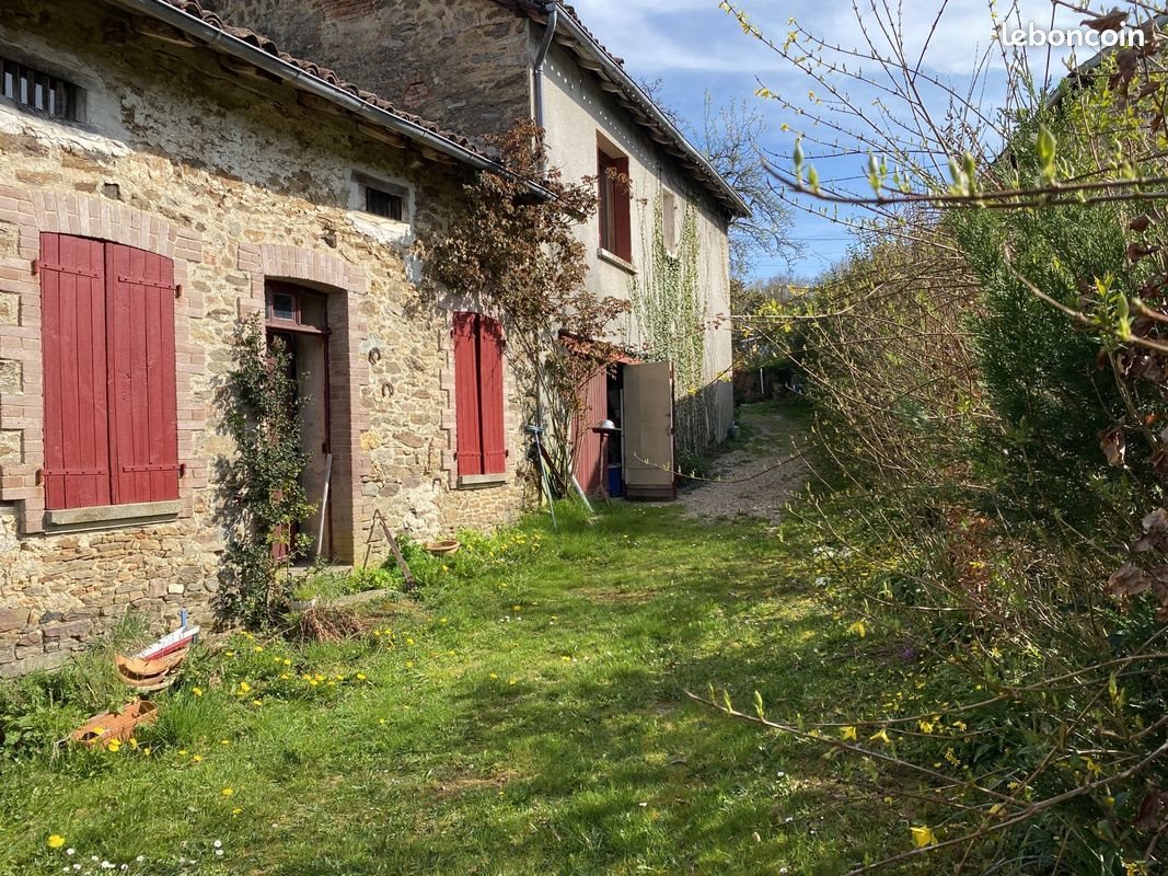 Maison à vendre, 67m², Châteauneuf-la-Forêt