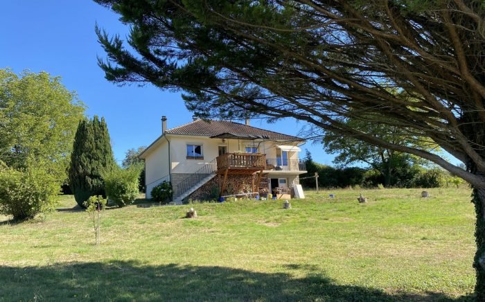 Maison à vendre, 100m², Peyrat-le-Château