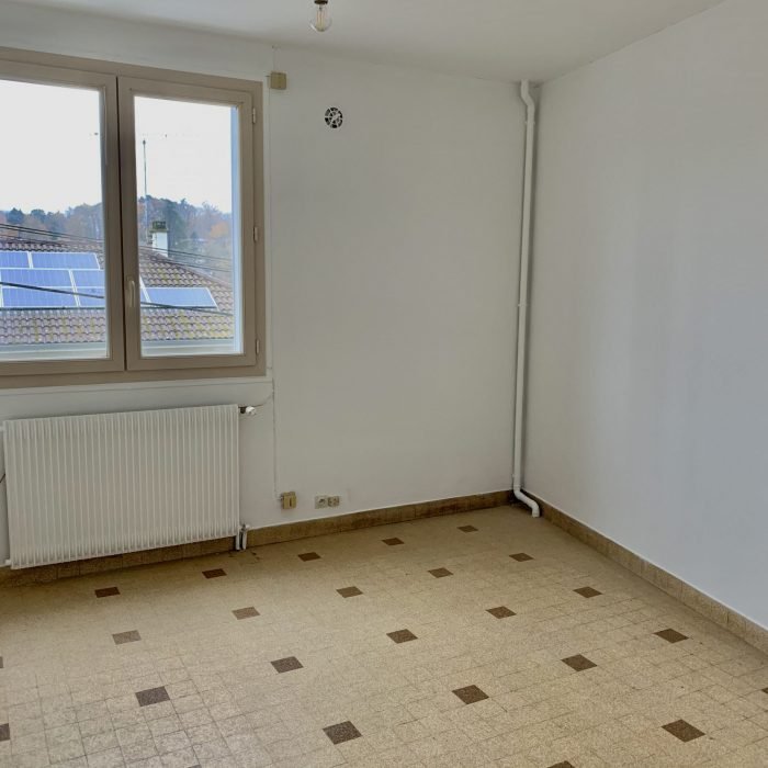 Maison à louer, 37m², Eymoutiers