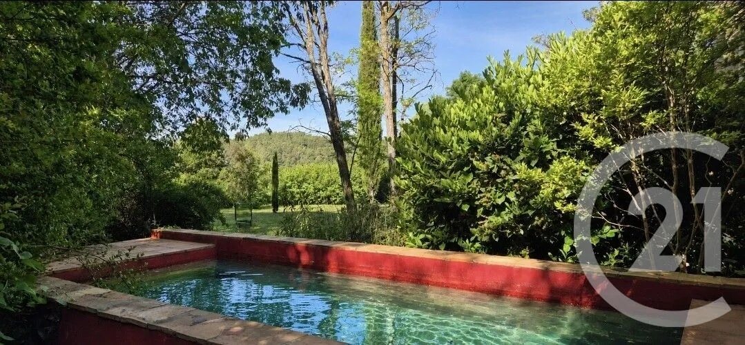 Maison à vendre, 201m², Barjols
