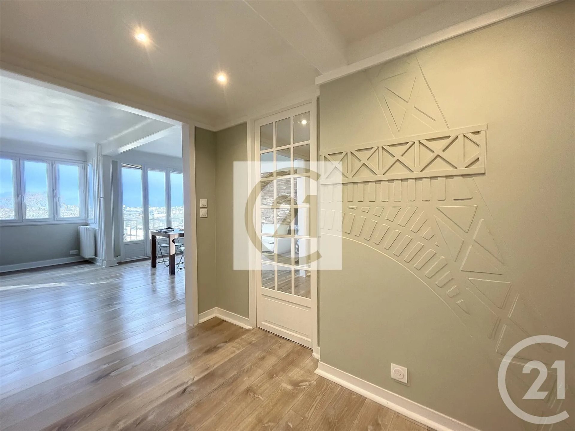 Appartement à louer, 73m², Saint-Cloud
