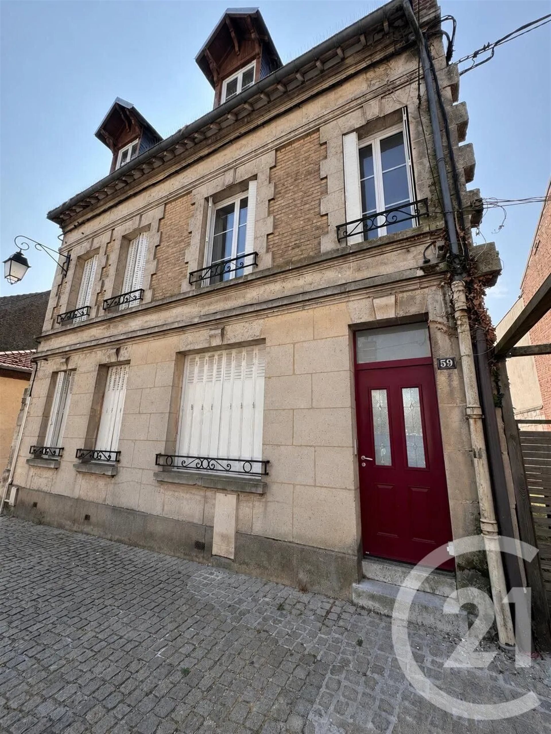 Maison à louer, 36m², Noyon