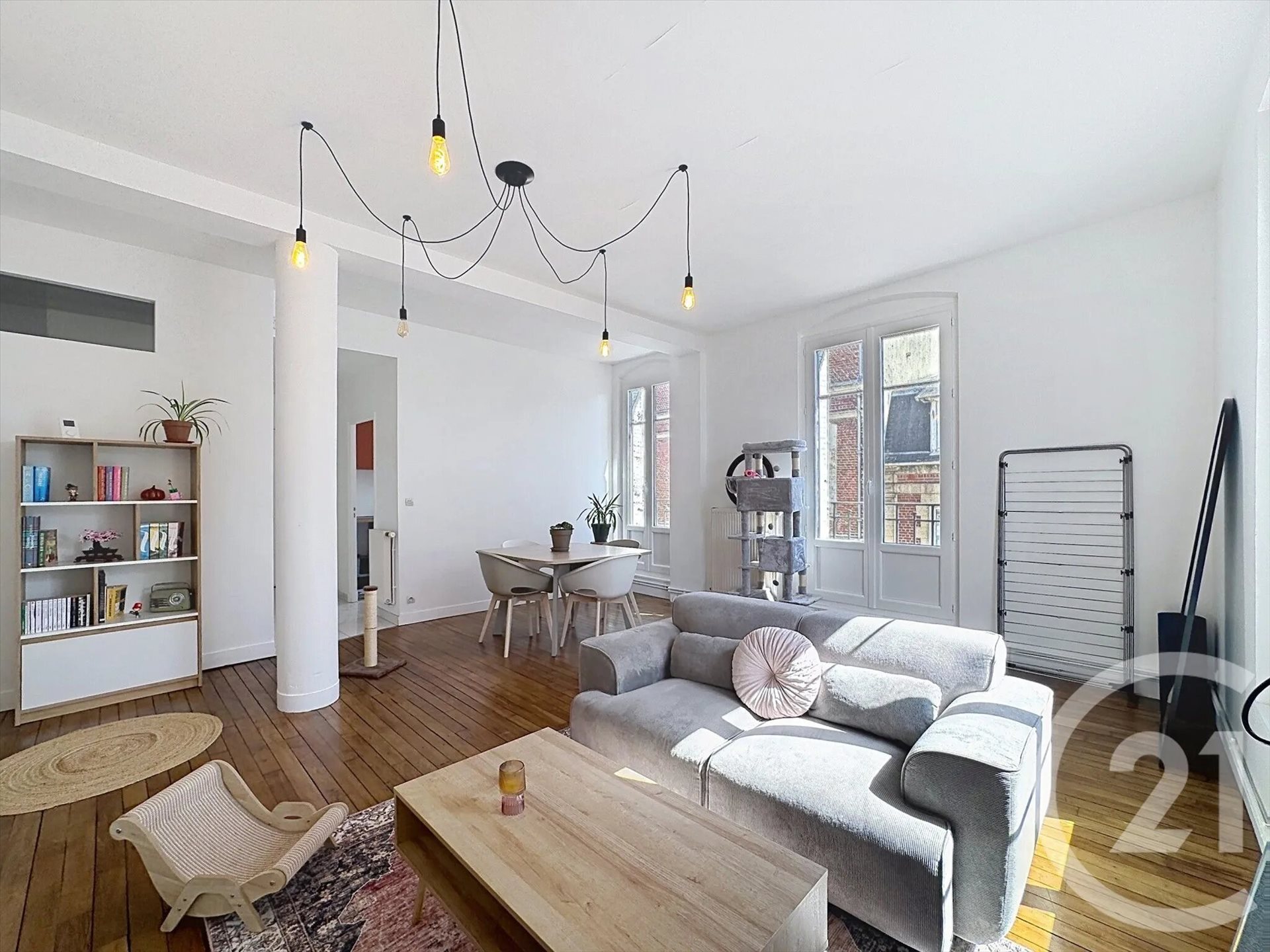 Appartement à louer, 69m², Noyon