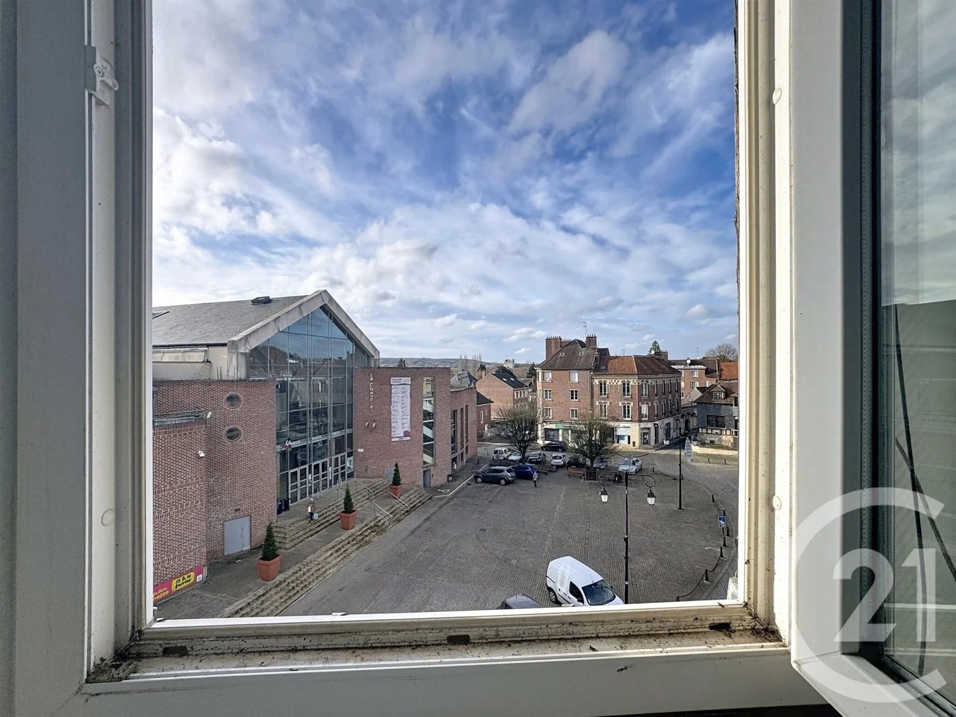 Appartement à louer, 55m², Noyon