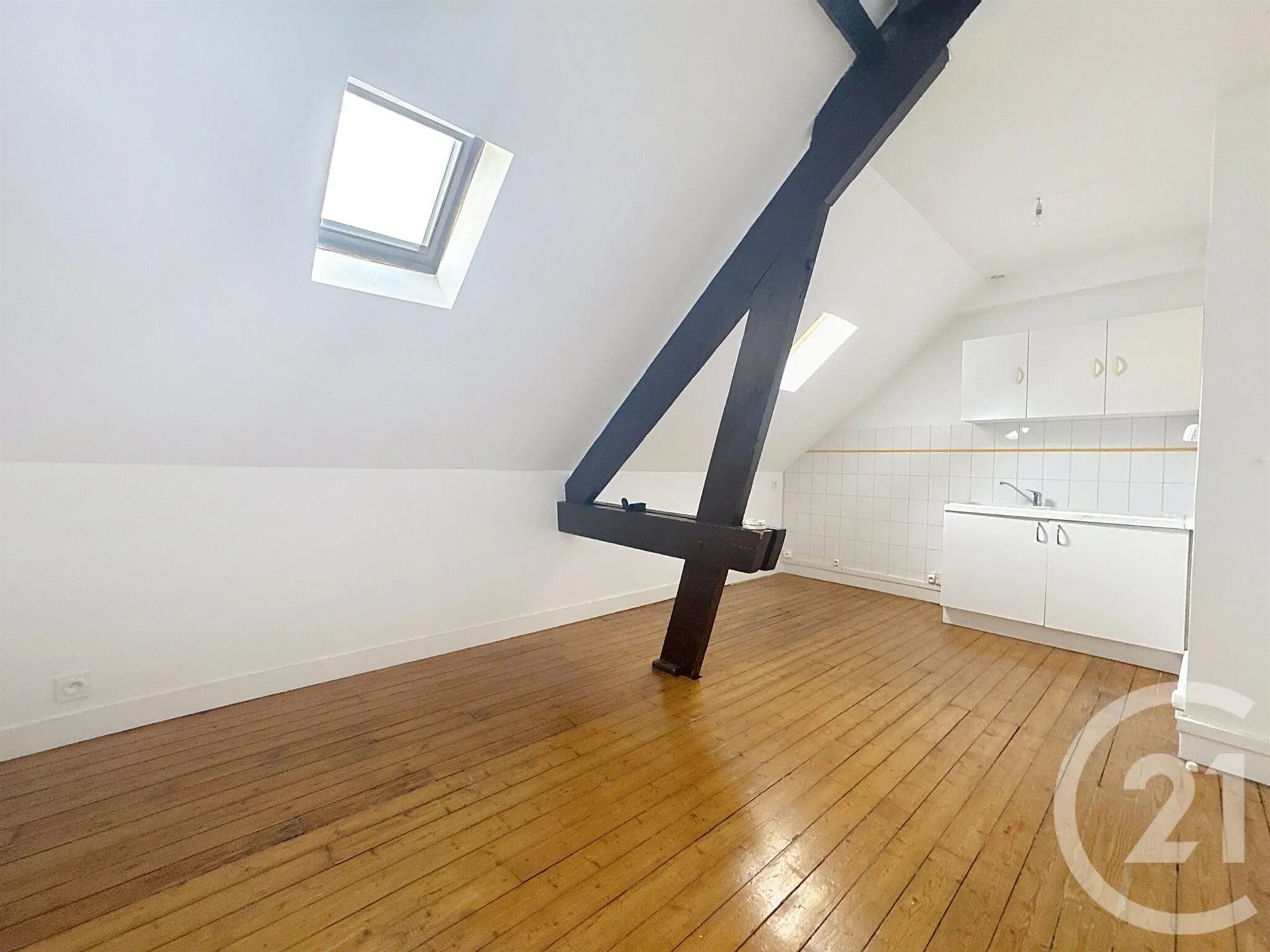 Appartement à louer, 55m², Noyon