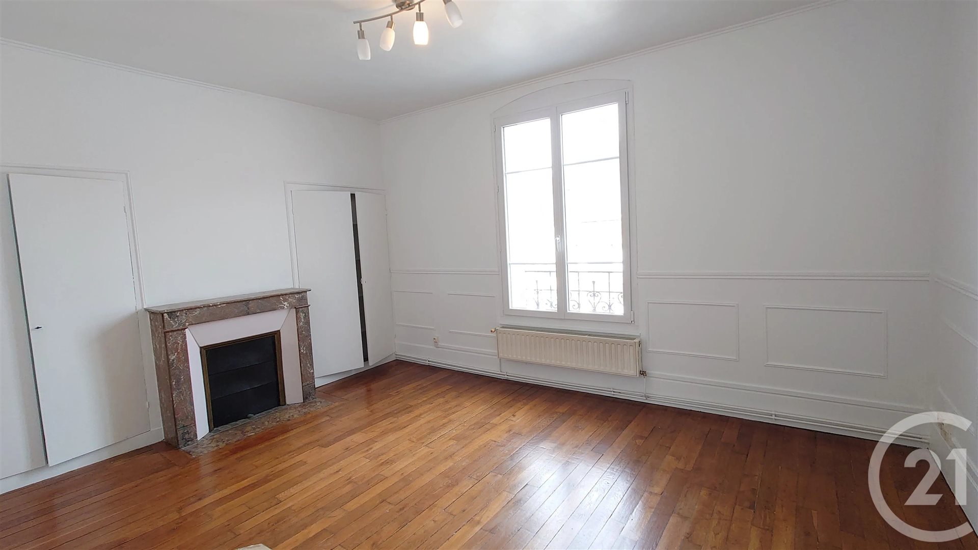 Appartement à louer, 62m², Noyon