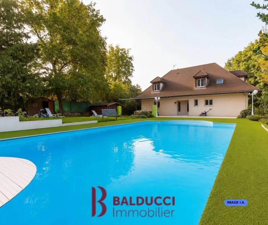 Maison à vendre, 247m², Fontaine-lès-Dijon