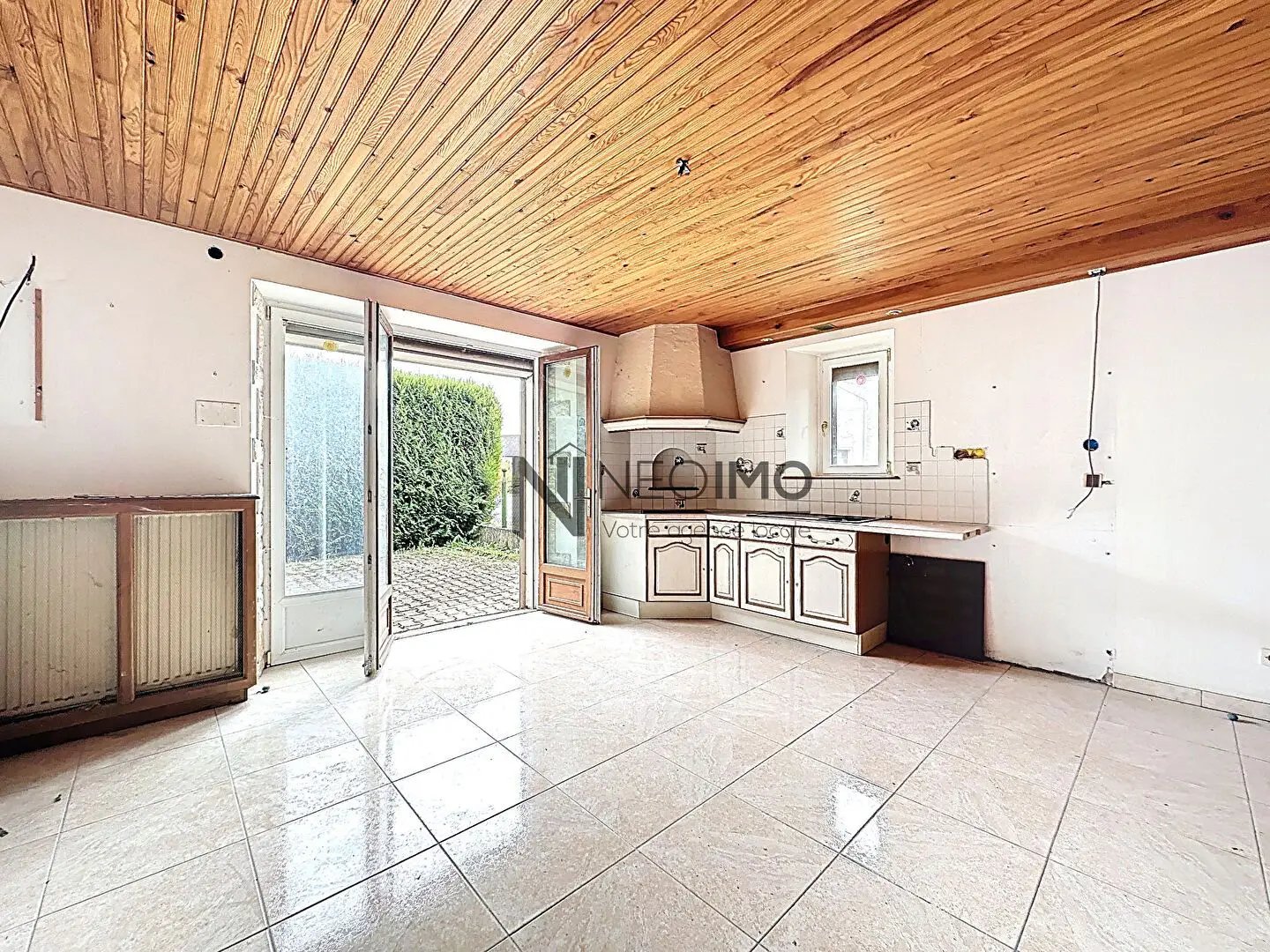 Maison à vendre, 111m², Pompierre