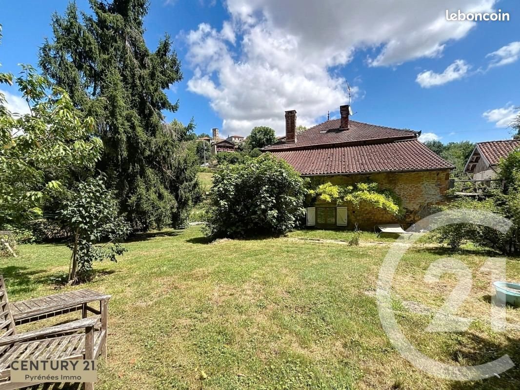 Maison à vendre, 251m², Saint-Marcet