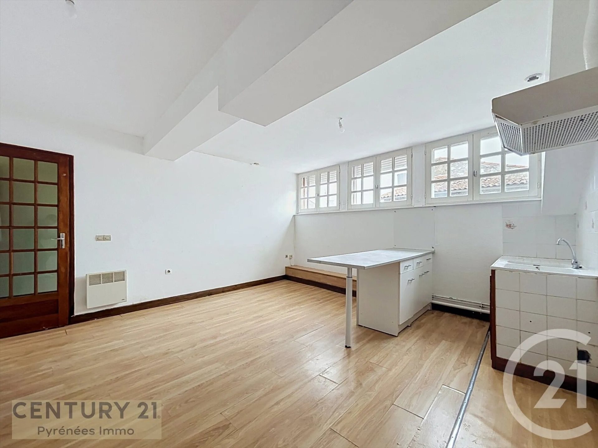 Appartement à louer, 27m², Montréjeau