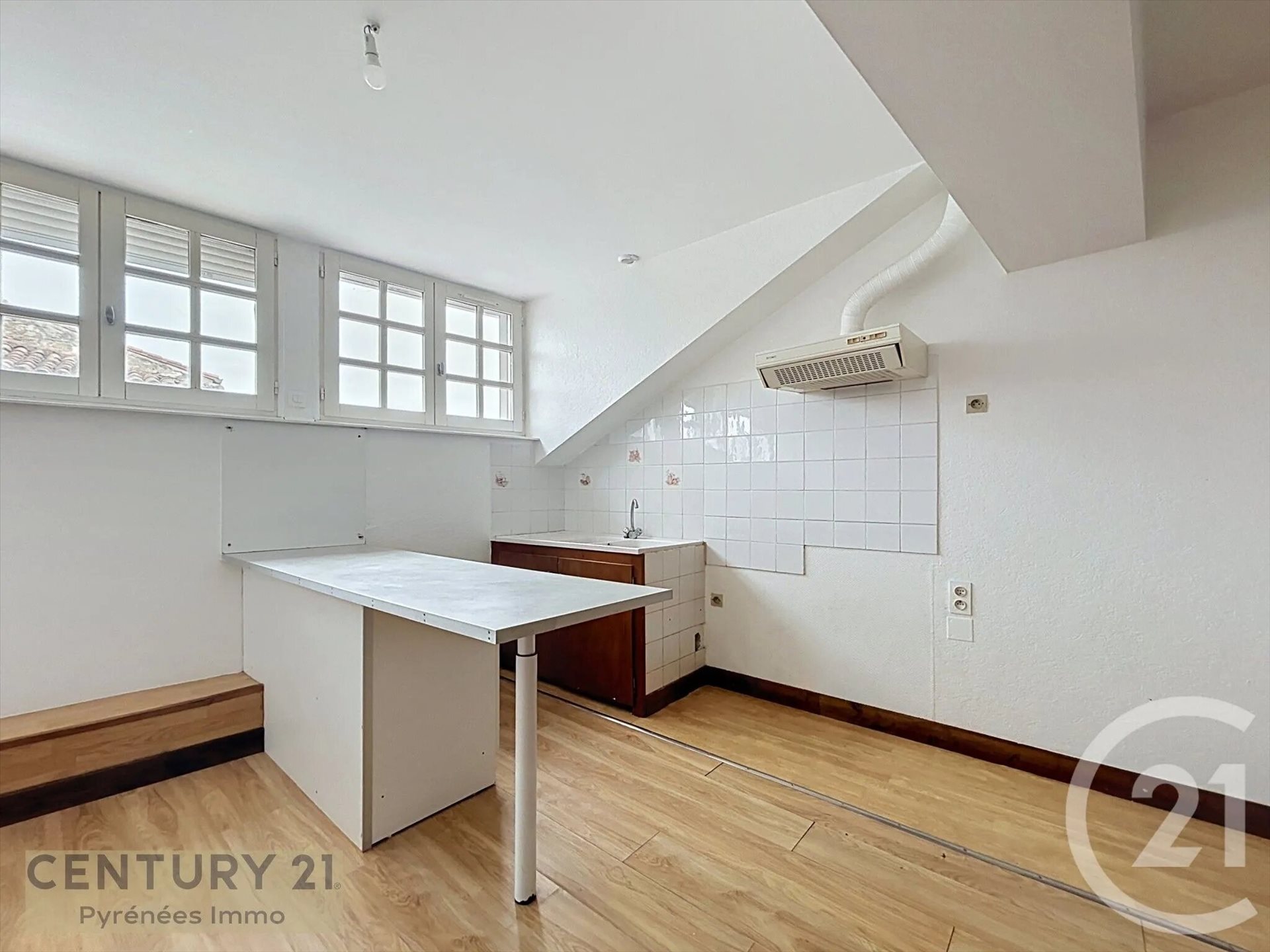 Appartement à louer, 27m², Montréjeau
