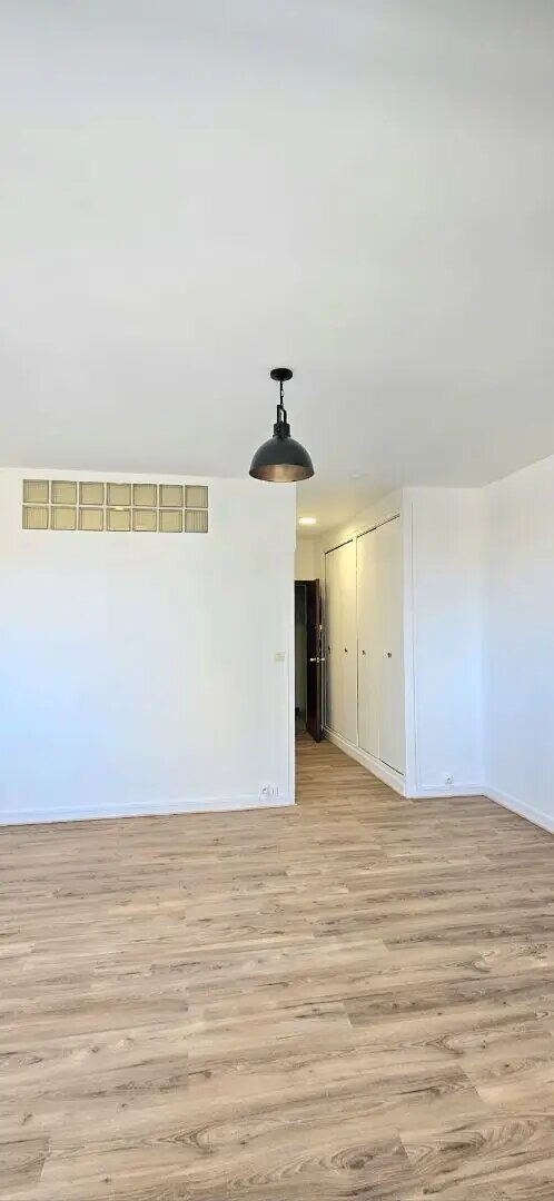 Appartement à louer, 29m², Rochefort