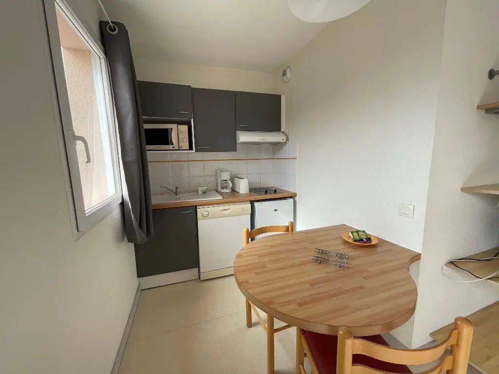 Appartement à louer, 23m², Rochefort