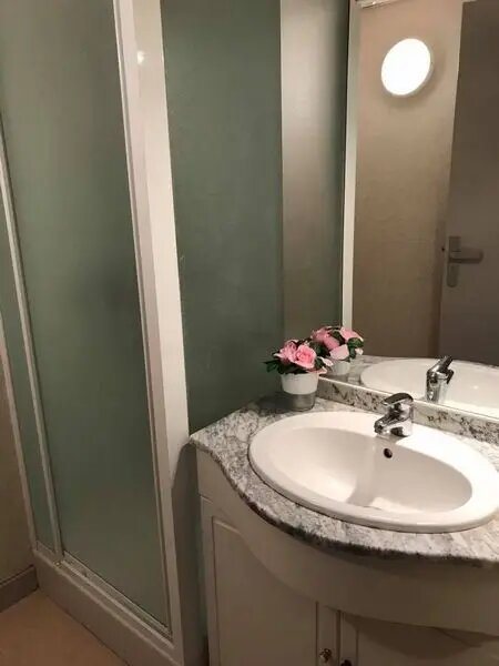 Appartement à louer, 23m², Rochefort