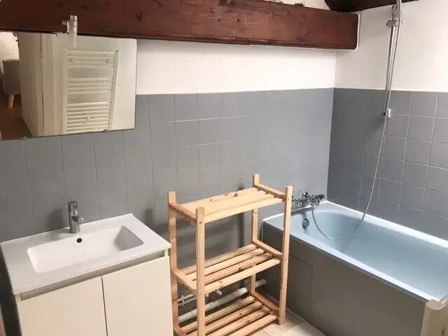 Appartement à louer, 13m², Rochefort