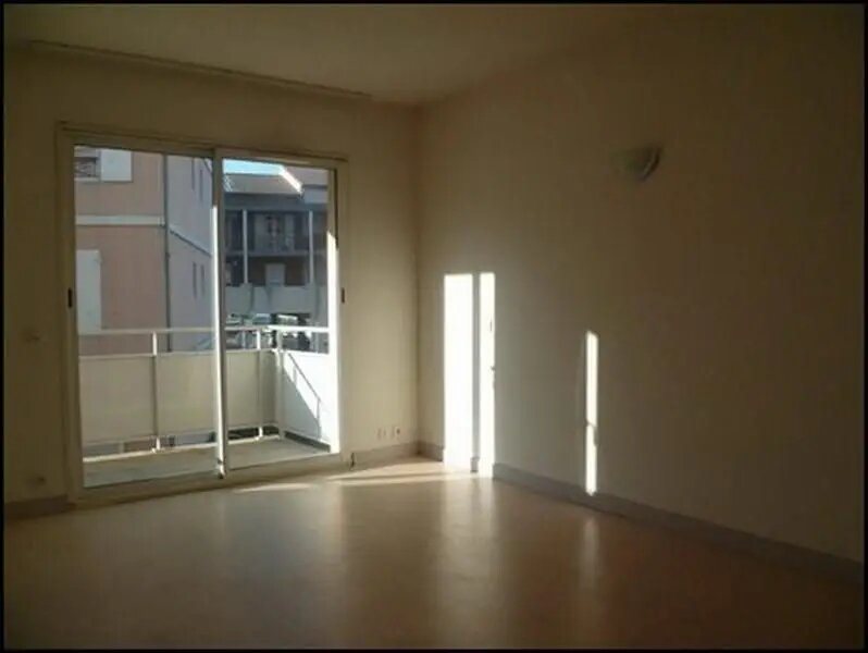 Appartement à louer, 23m², Rochefort