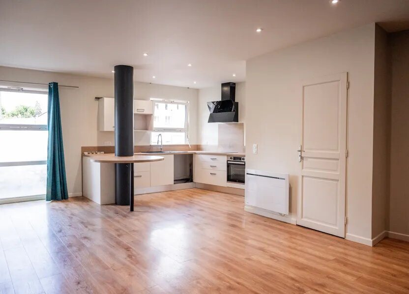 Appartement à louer, 64m², Rochefort