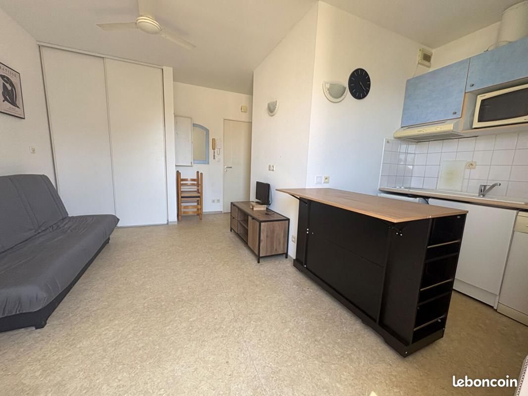 Appartement à louer, 20m², Rochefort