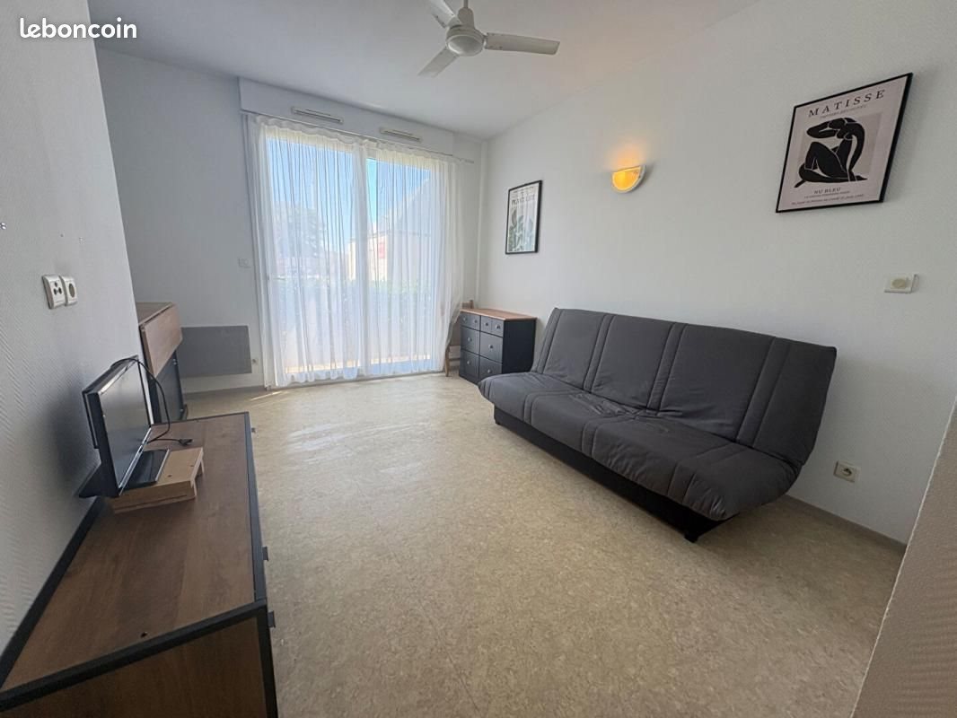 Appartement à louer, 20m², Rochefort