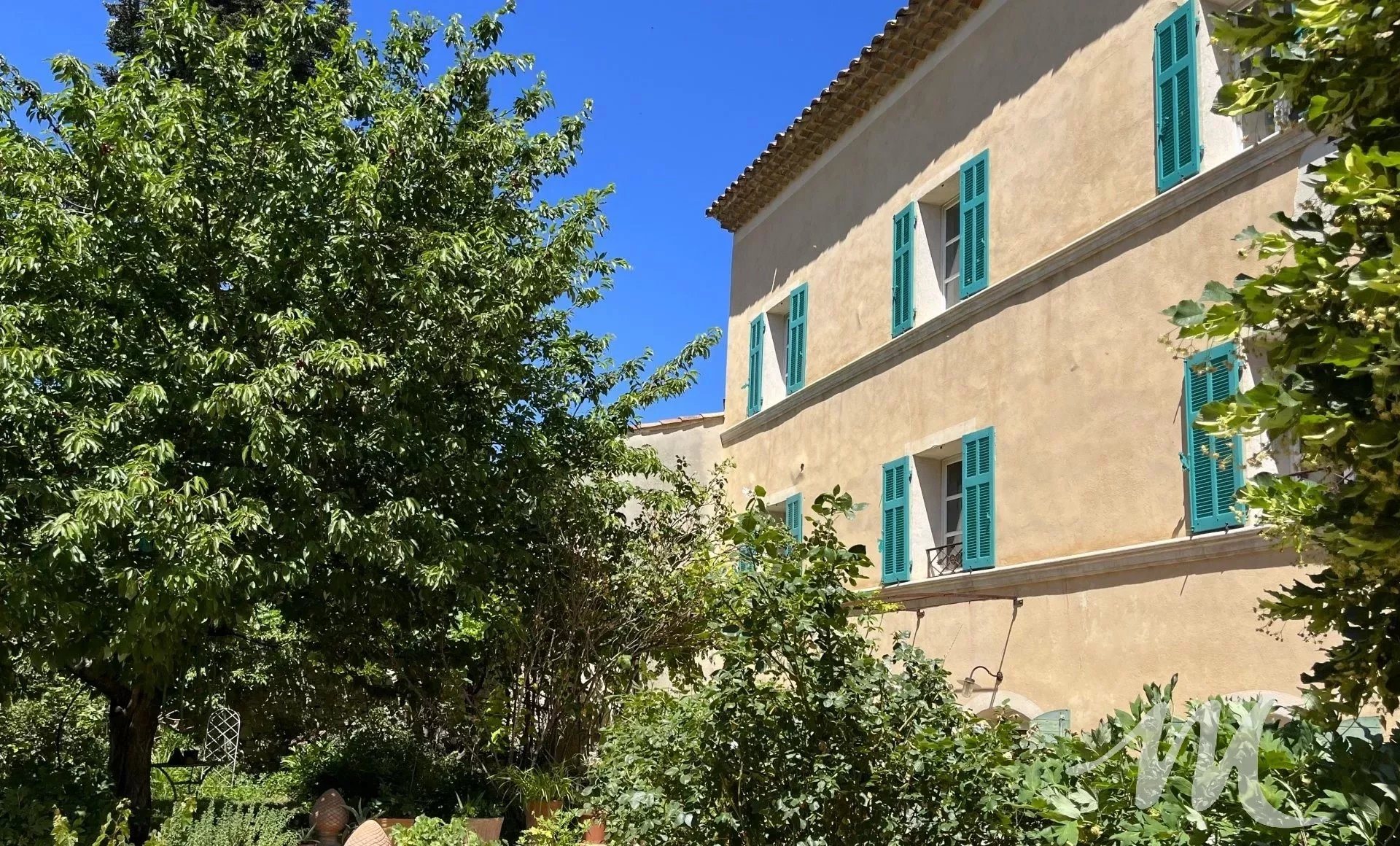 Maison à vendre, 215m², Saint-Maximin-la-Sainte-Baume