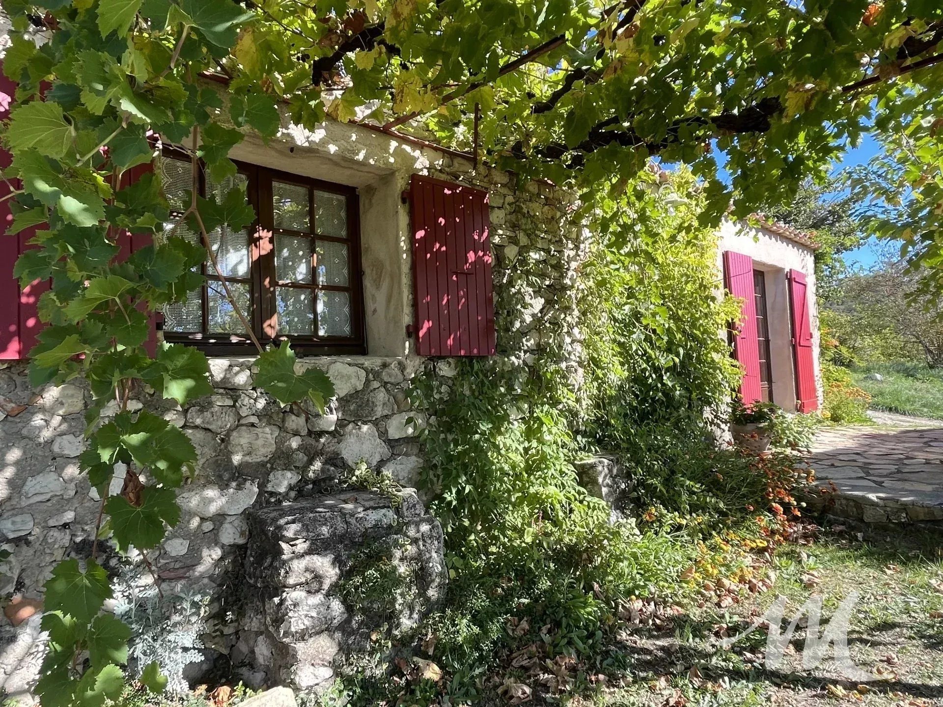 Maison à vendre, 445m², Barjols