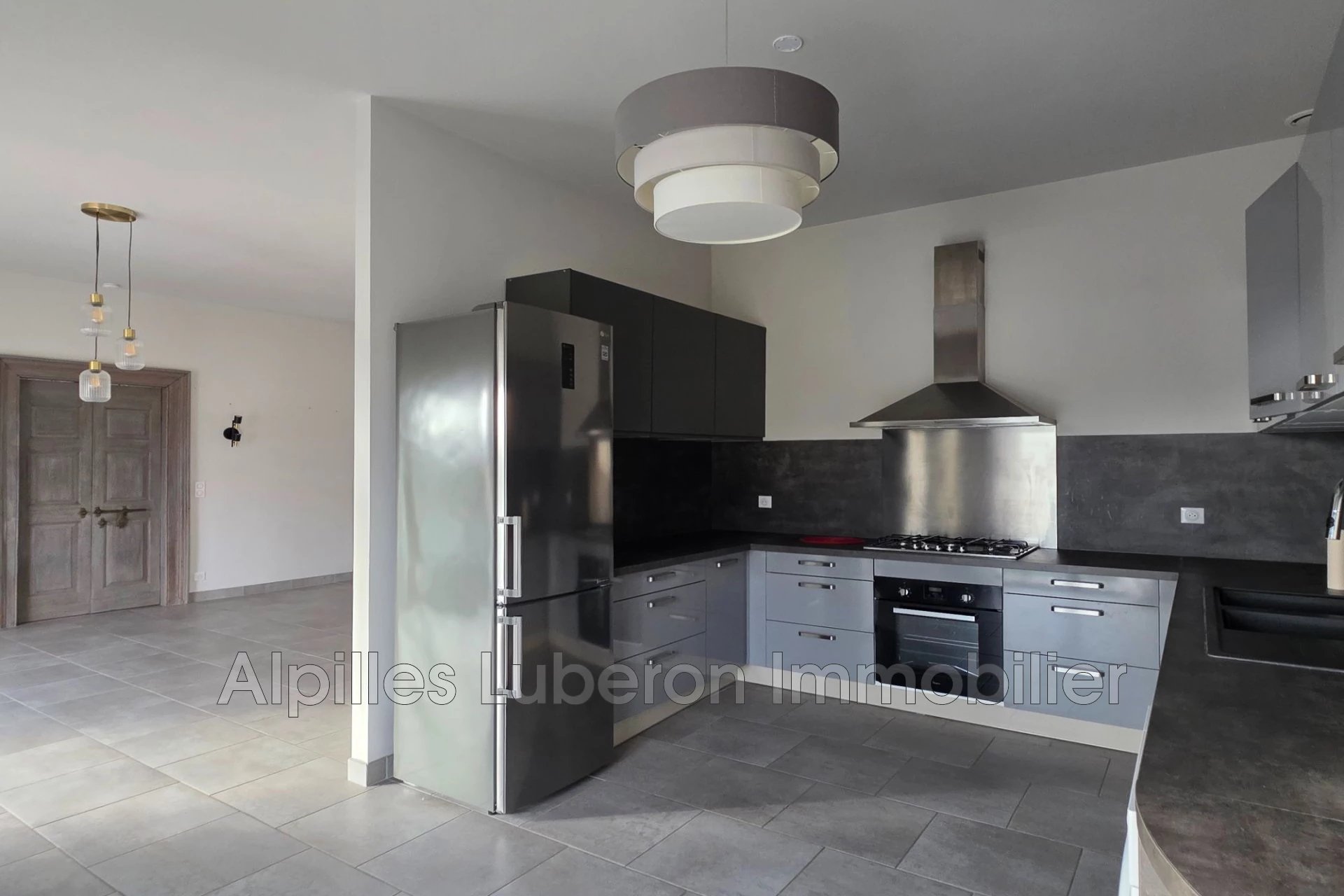 Appartement à vendre, 81m², Eygalières