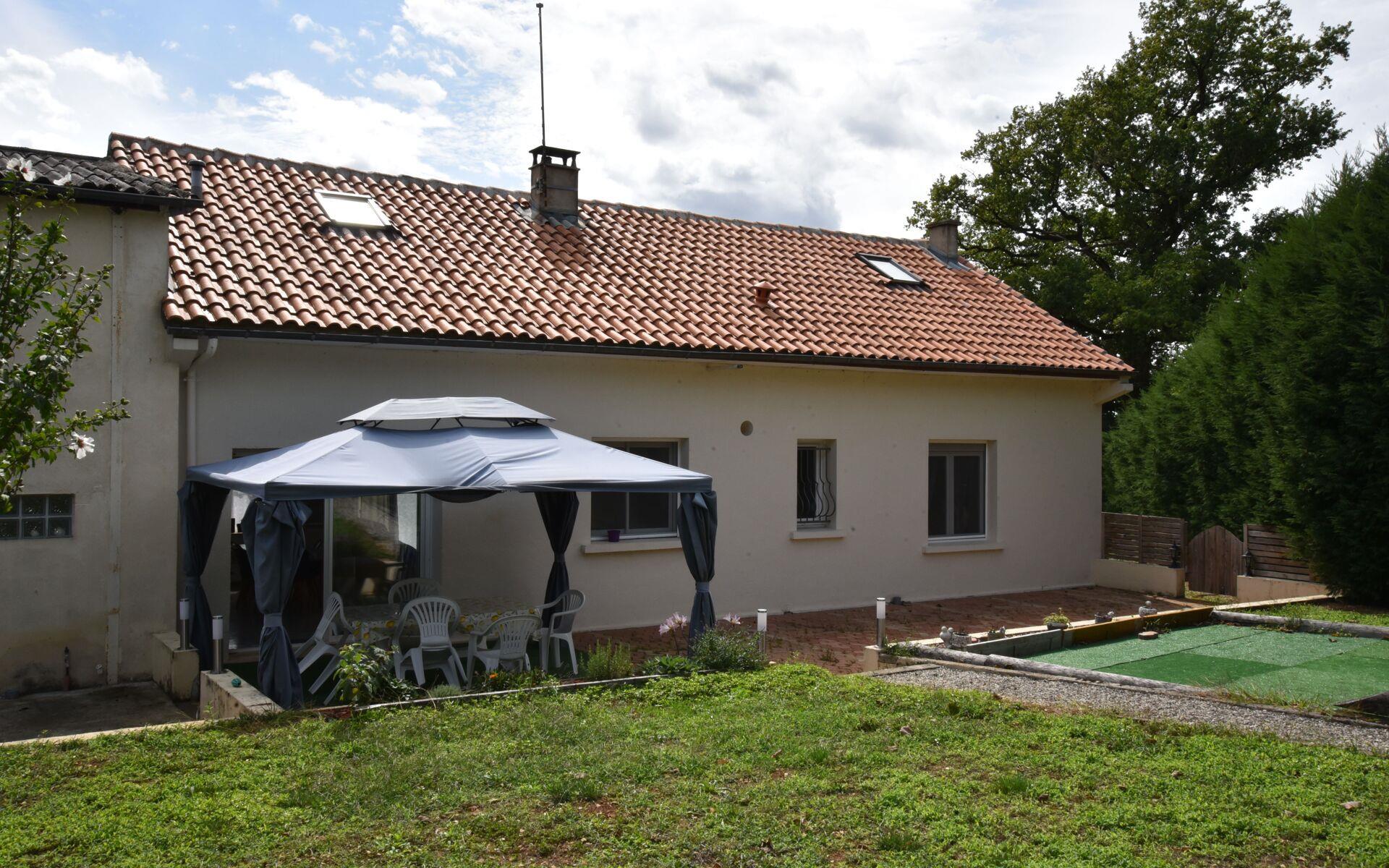 Maison à vendre, 122m², Chasseneuil-sur-Bonnieure