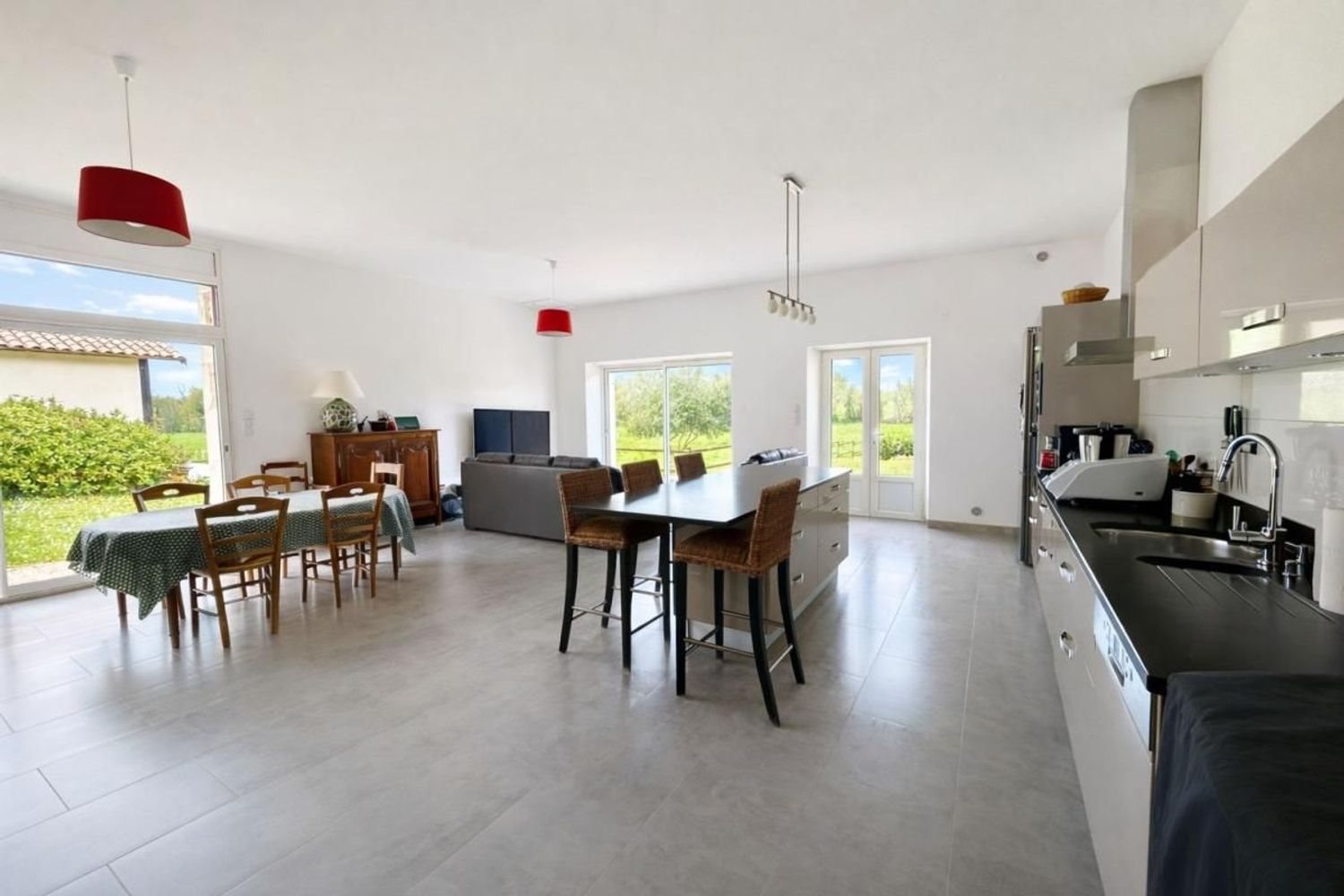 Maison à vendre, 135m², Vitrac-Saint-Vincent