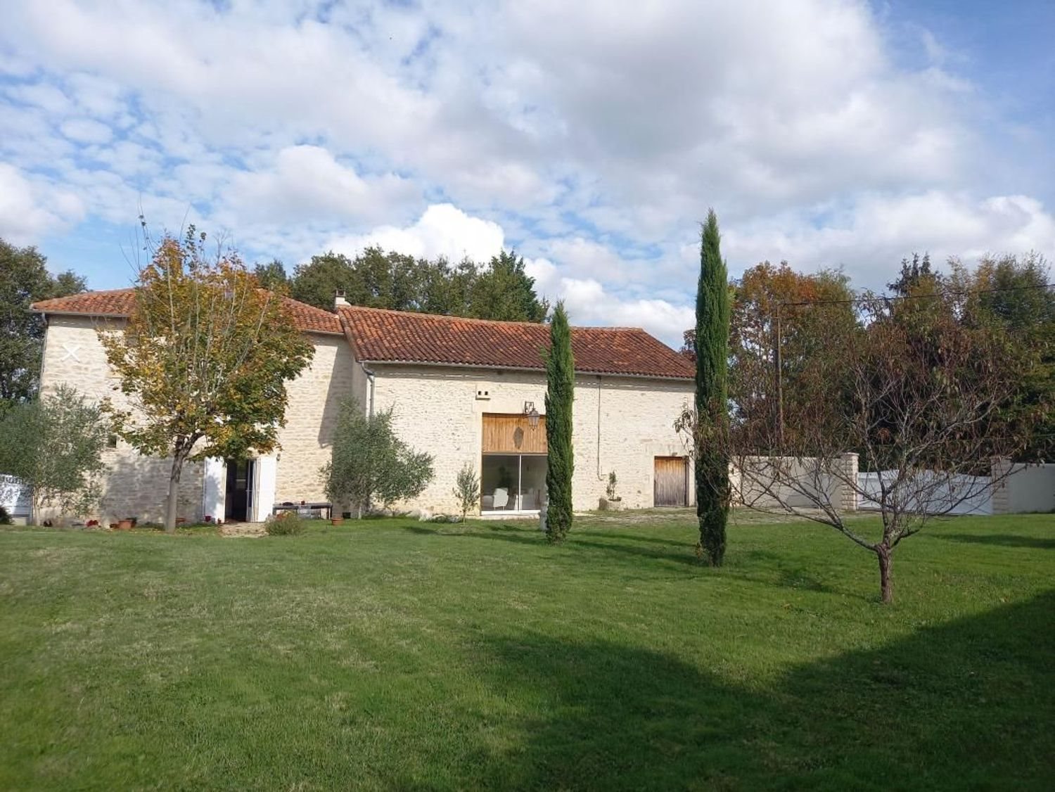 Maison à vendre, 158m², Nieuil-l'Espoir