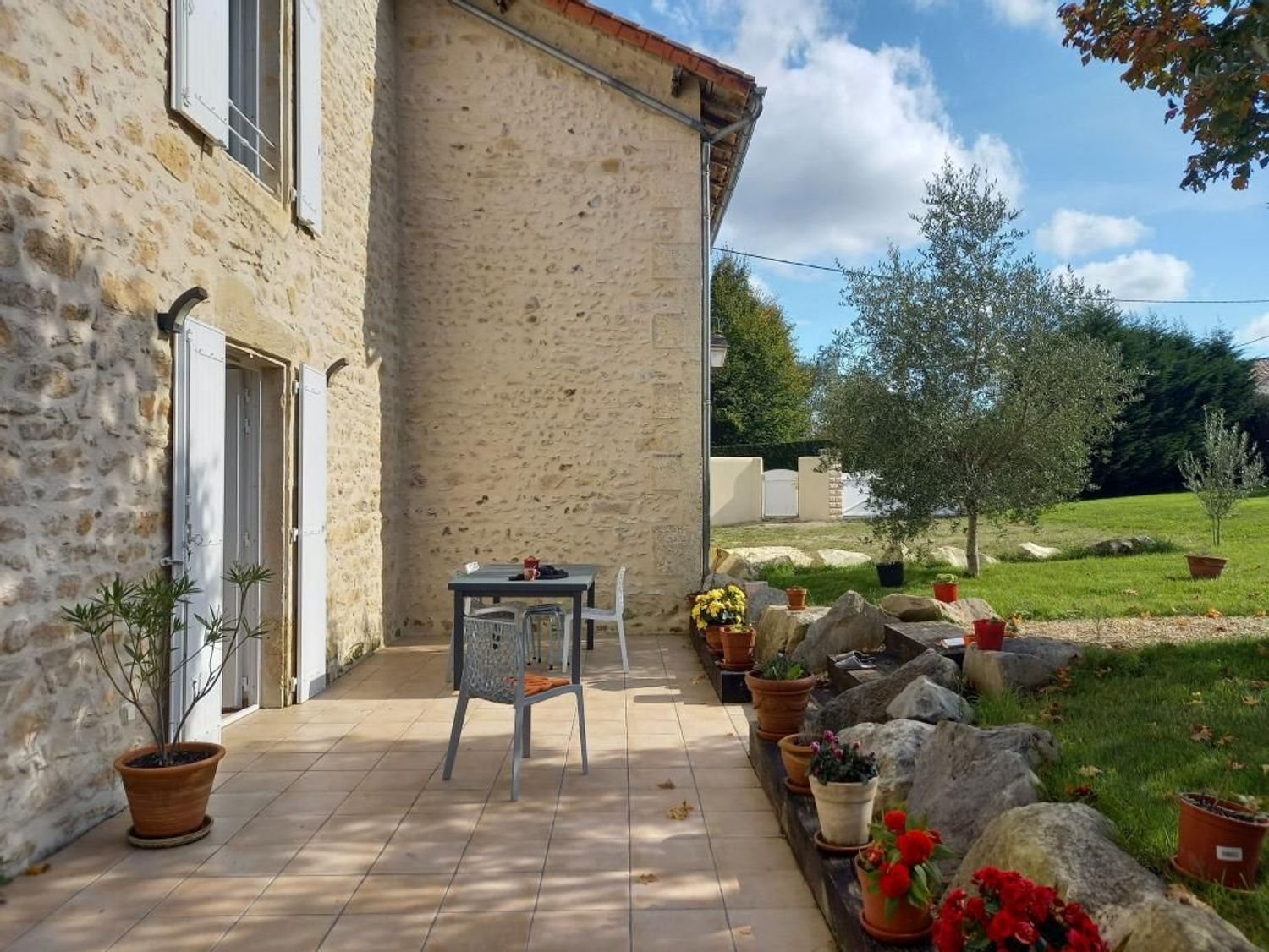 Maison à vendre, 158m², Nieuil-l'Espoir