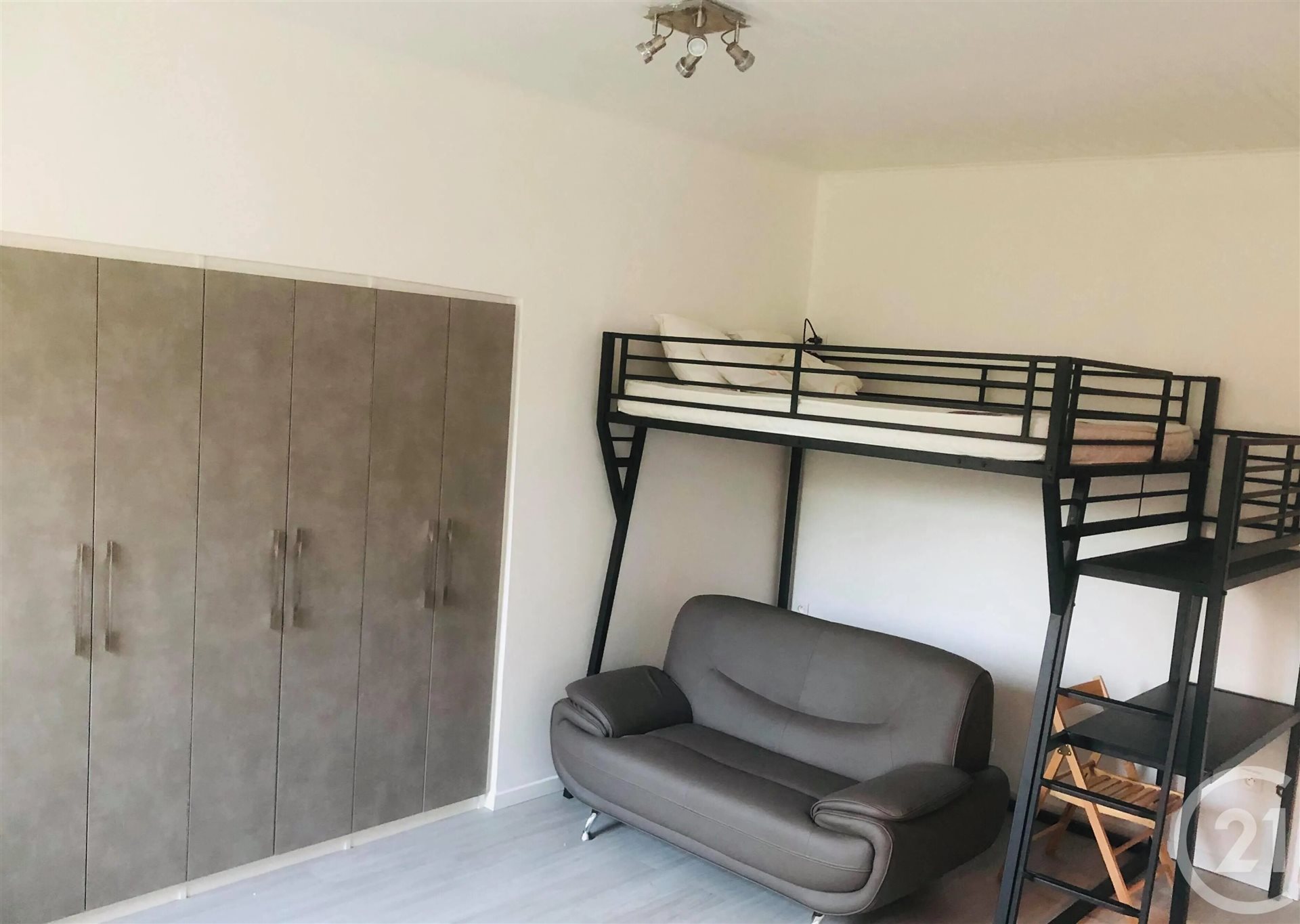 Appartement à louer, 20m², Gif-sur-Yvette