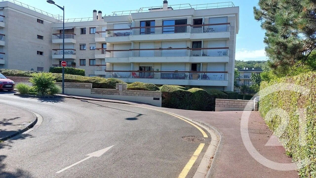 Appartement à louer, 45m², Chaville