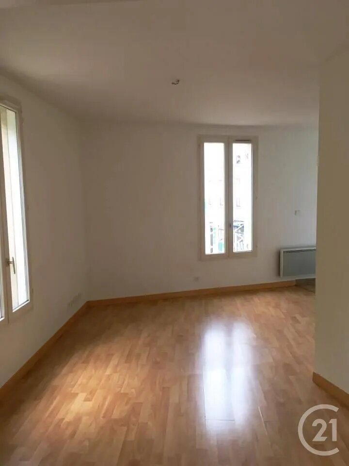 Appartement à louer, 28m², Gif-sur-Yvette