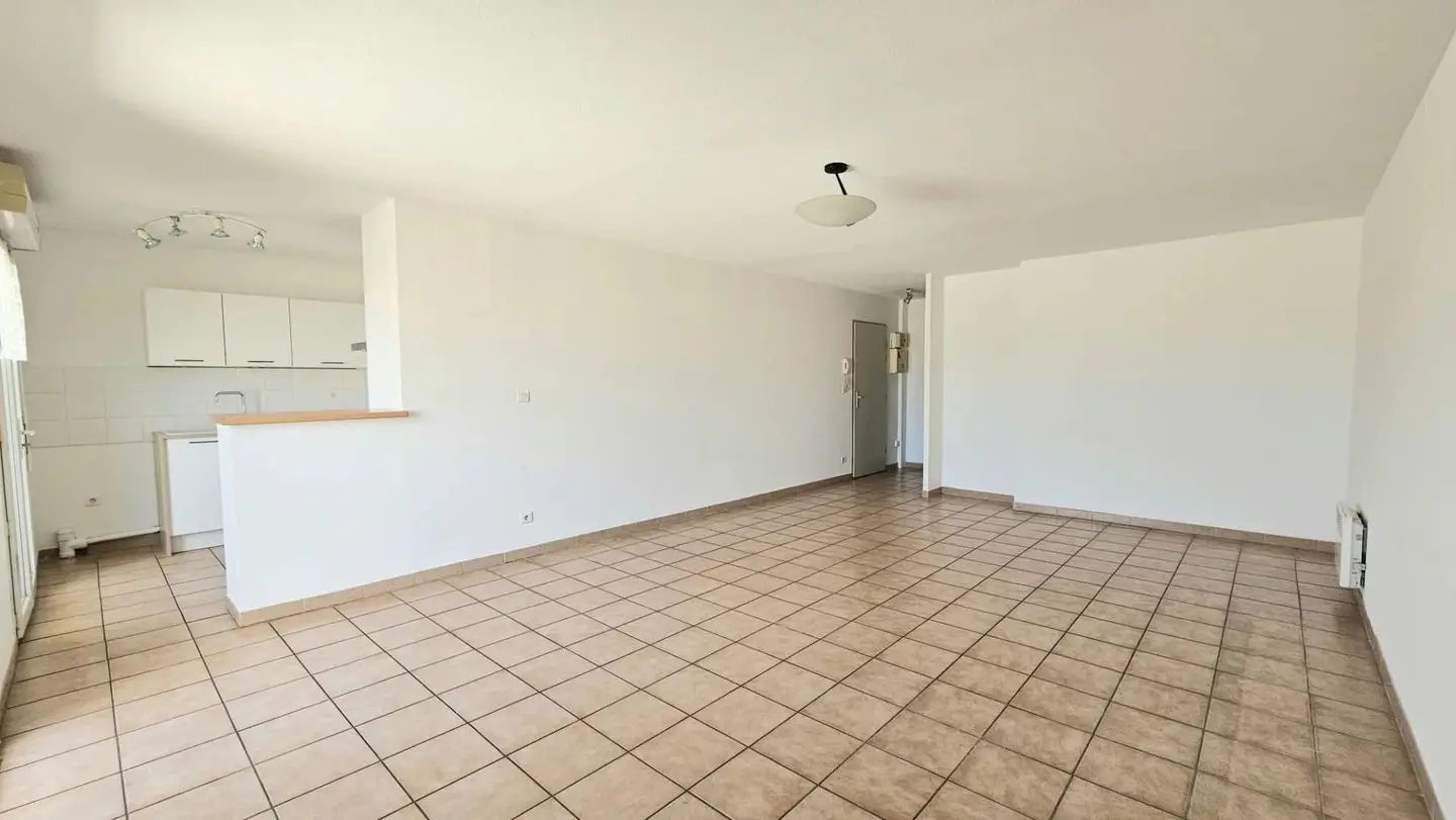 Appartement à louer, 74m², Narbonne