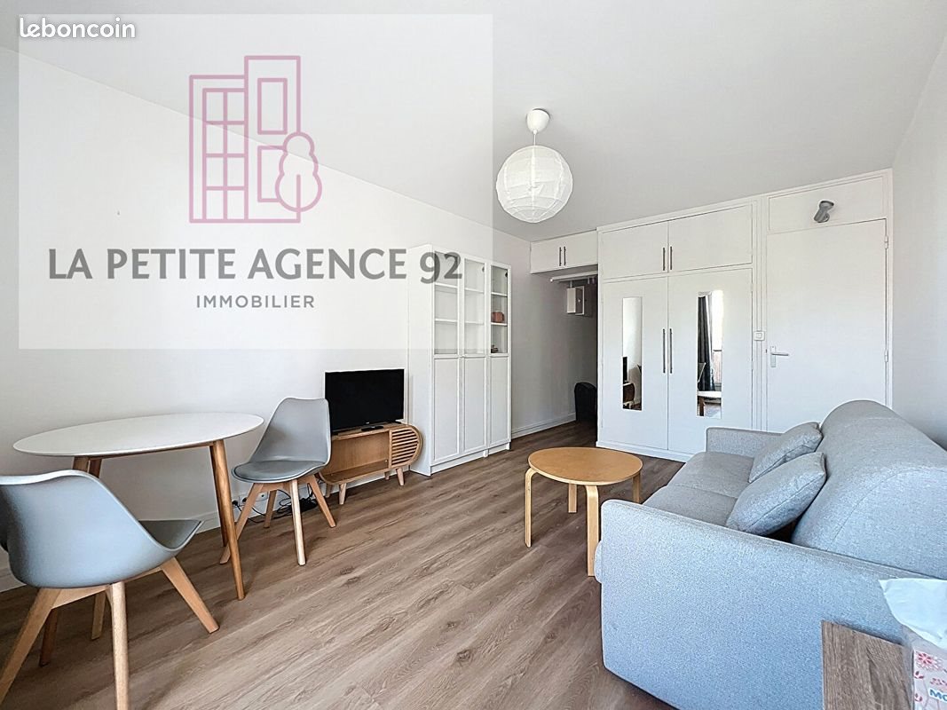 Appartement à louer, 23m², Châtillon