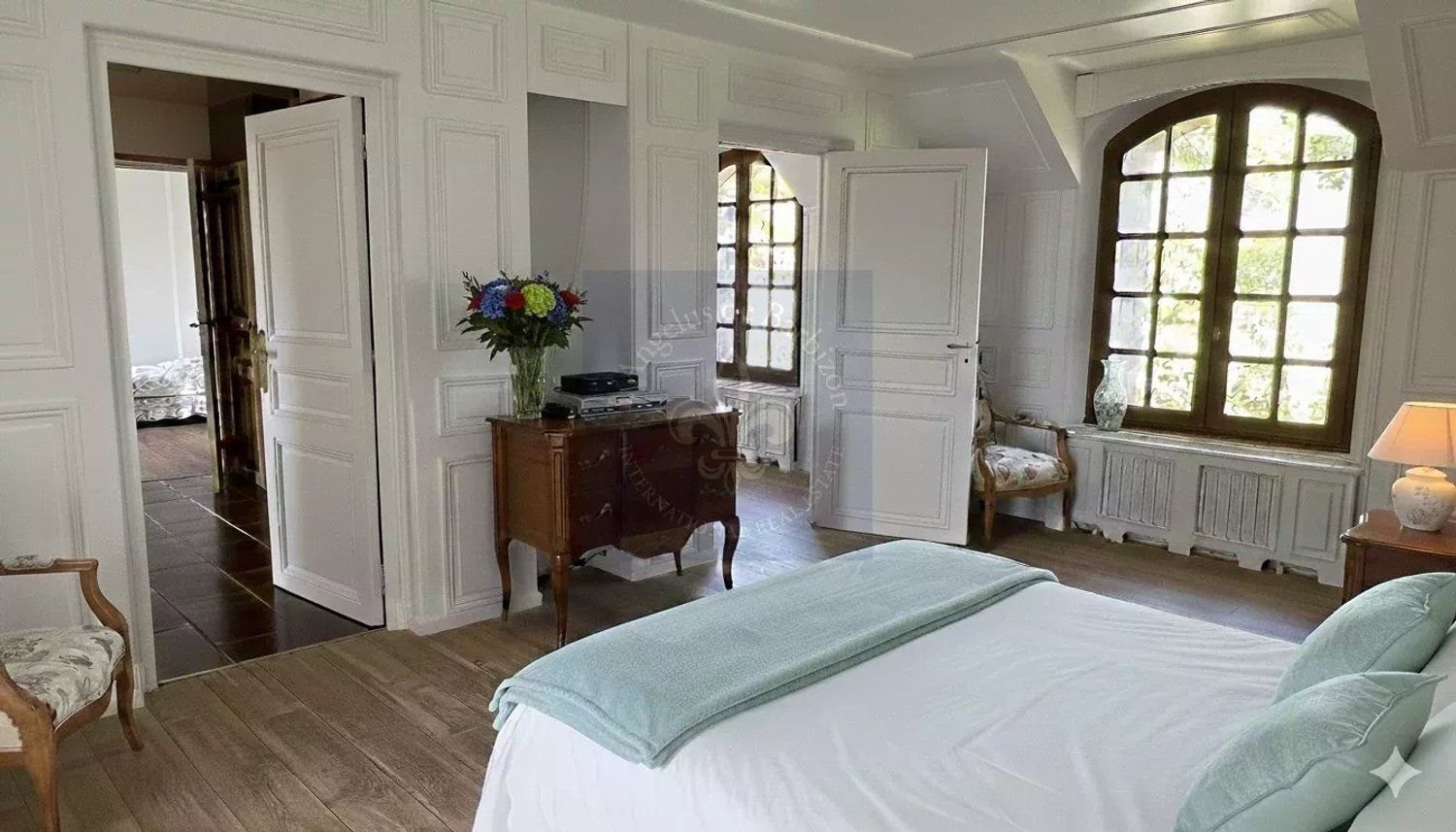 Maison à vendre, 251m², Barbizon