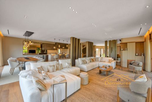 Maison 12 pièces 565 m² · à Mouans-Sartoux · 565 m² · 12 500 000 €