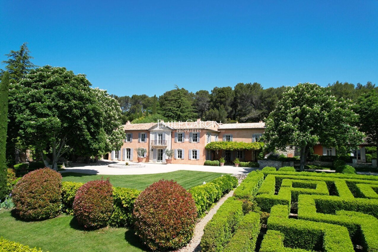 Maison à vendre, 1000m², Aix-en-Provence