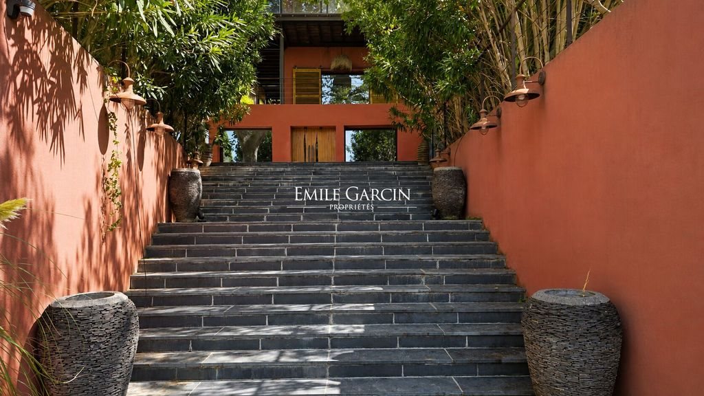 Maison à louer, 560m², Aix-en-Provence