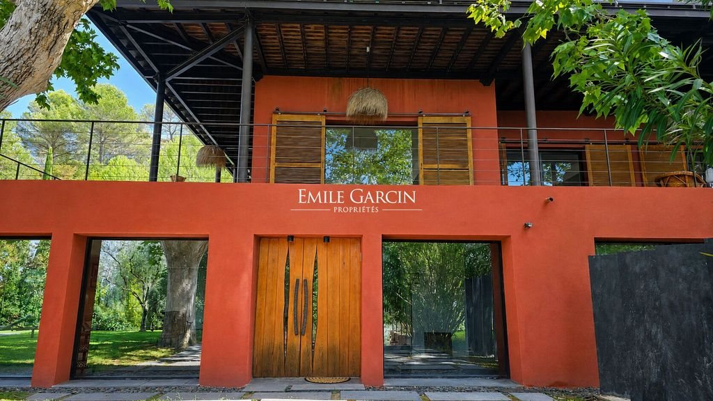 Maison à louer, 560m², Aix-en-Provence