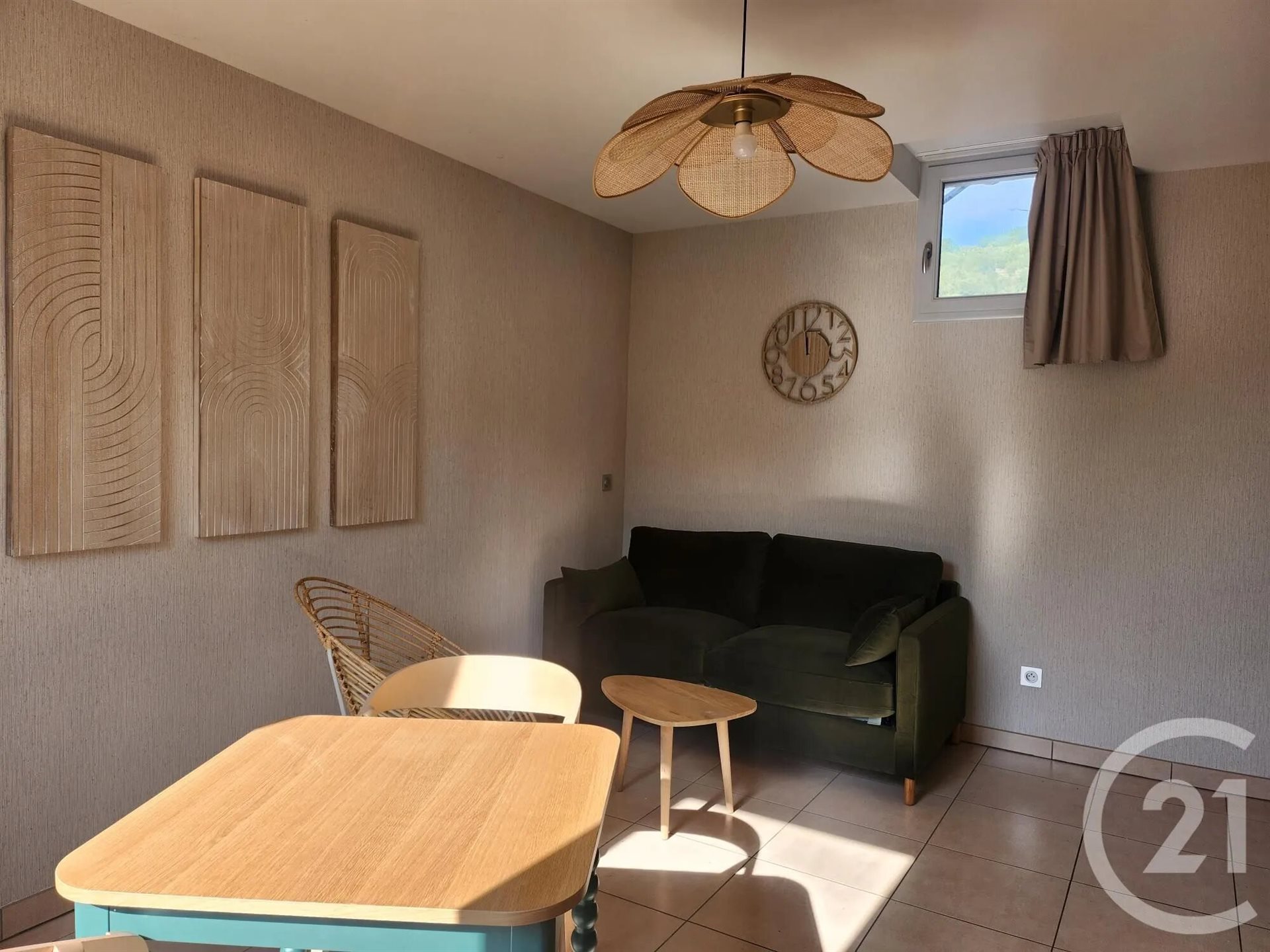 Appartement à louer, 21m², Saint-Affrique